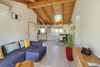 Funtana, Poreč – stan na prodaju, 58 m², 2. kat, parkirno mjesto, blizina mora | Istra