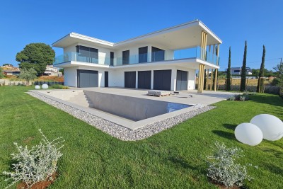 Moderna vila u okolici Poreča – savršen spoj luksuza i udobnosti